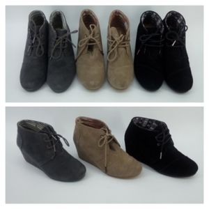 (2) Toms Desert Suede Leather Wedge Booties Boots Fall Winter Gray Tan (Blk Sold